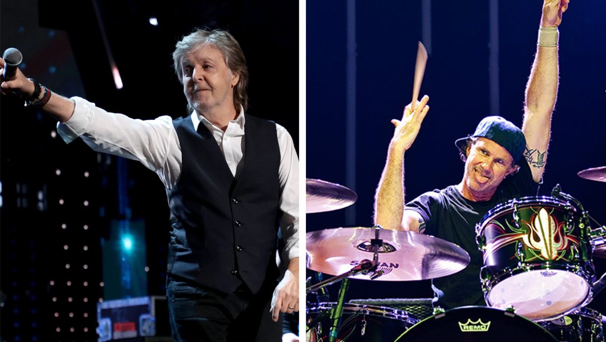 Paul McCartney y Chad Smith actuando en un pub de Nueva York, sorprendiendo a los fanáticos